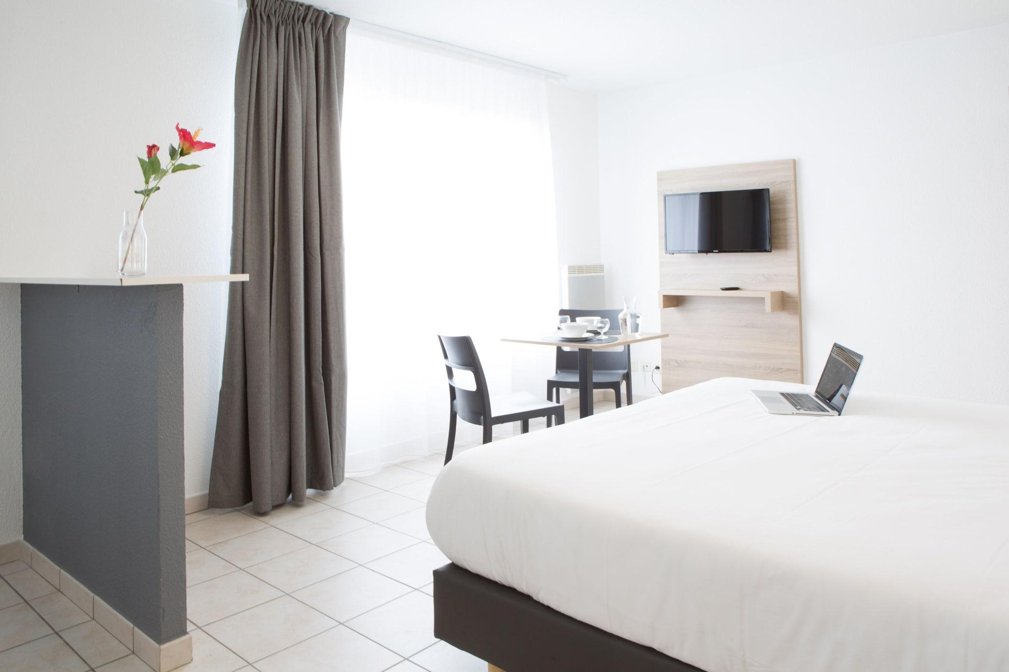 Comfort Aparthotel Divonne La Versoix Εξωτερικό φωτογραφία